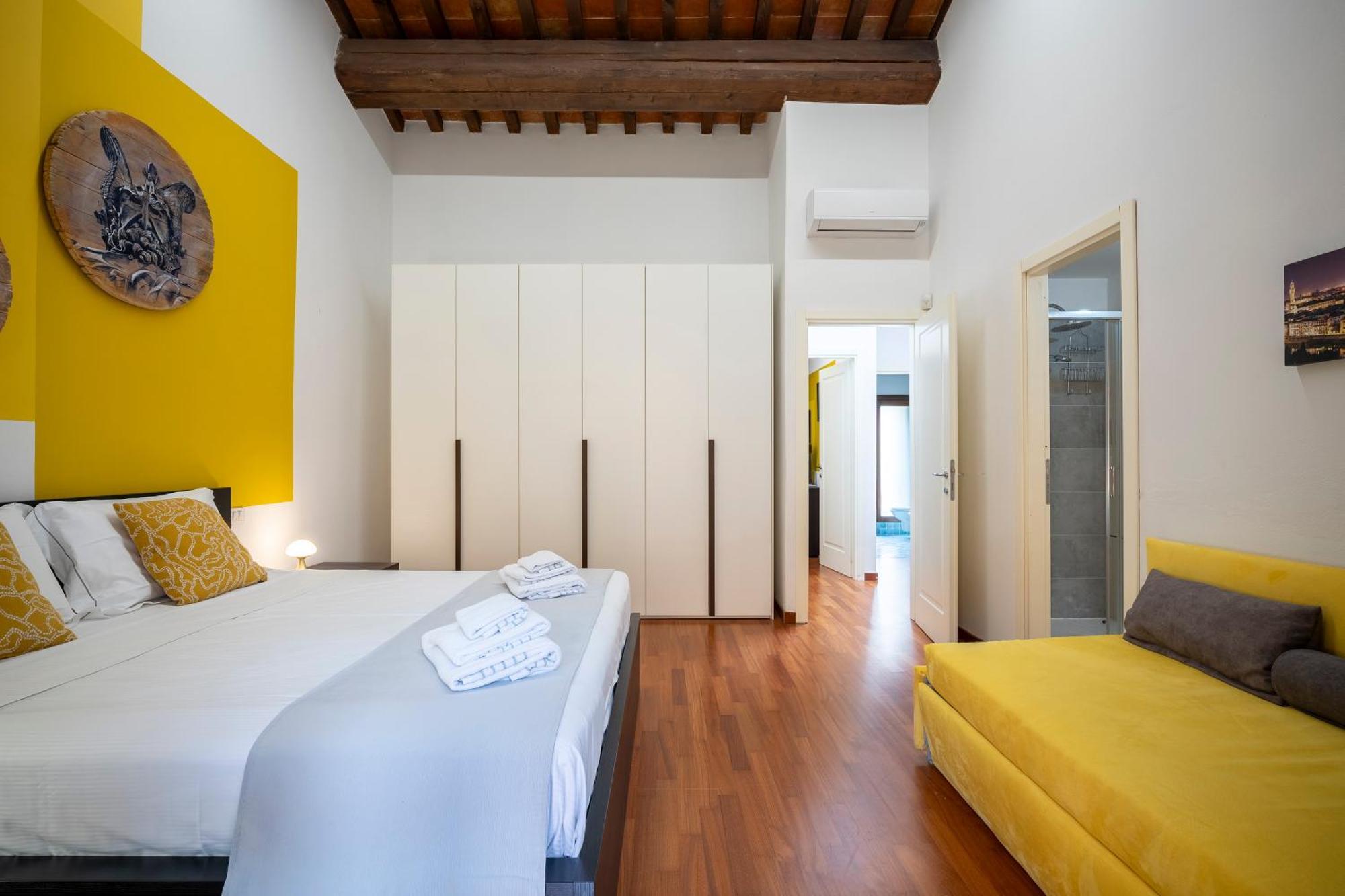 "Once Upon A Time" Cherubini Palace Thematic Apartments Free Parking Florenz Exterior foto
